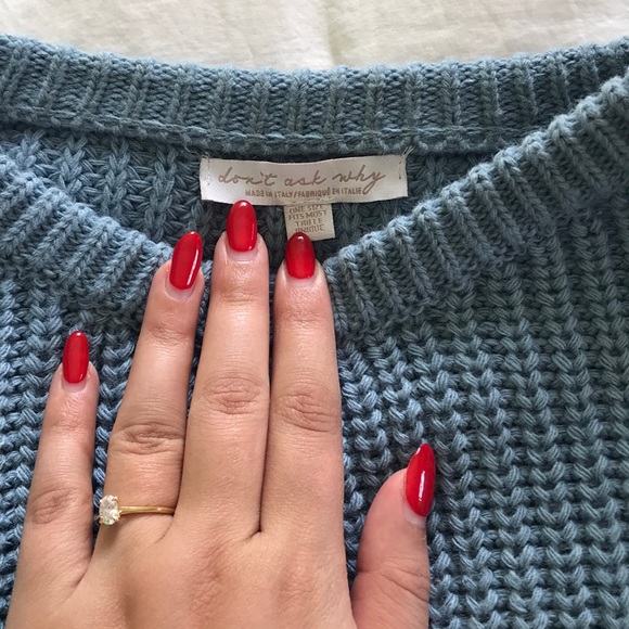 AE Don’t Ask Why Sweater - Picture 6 of 6